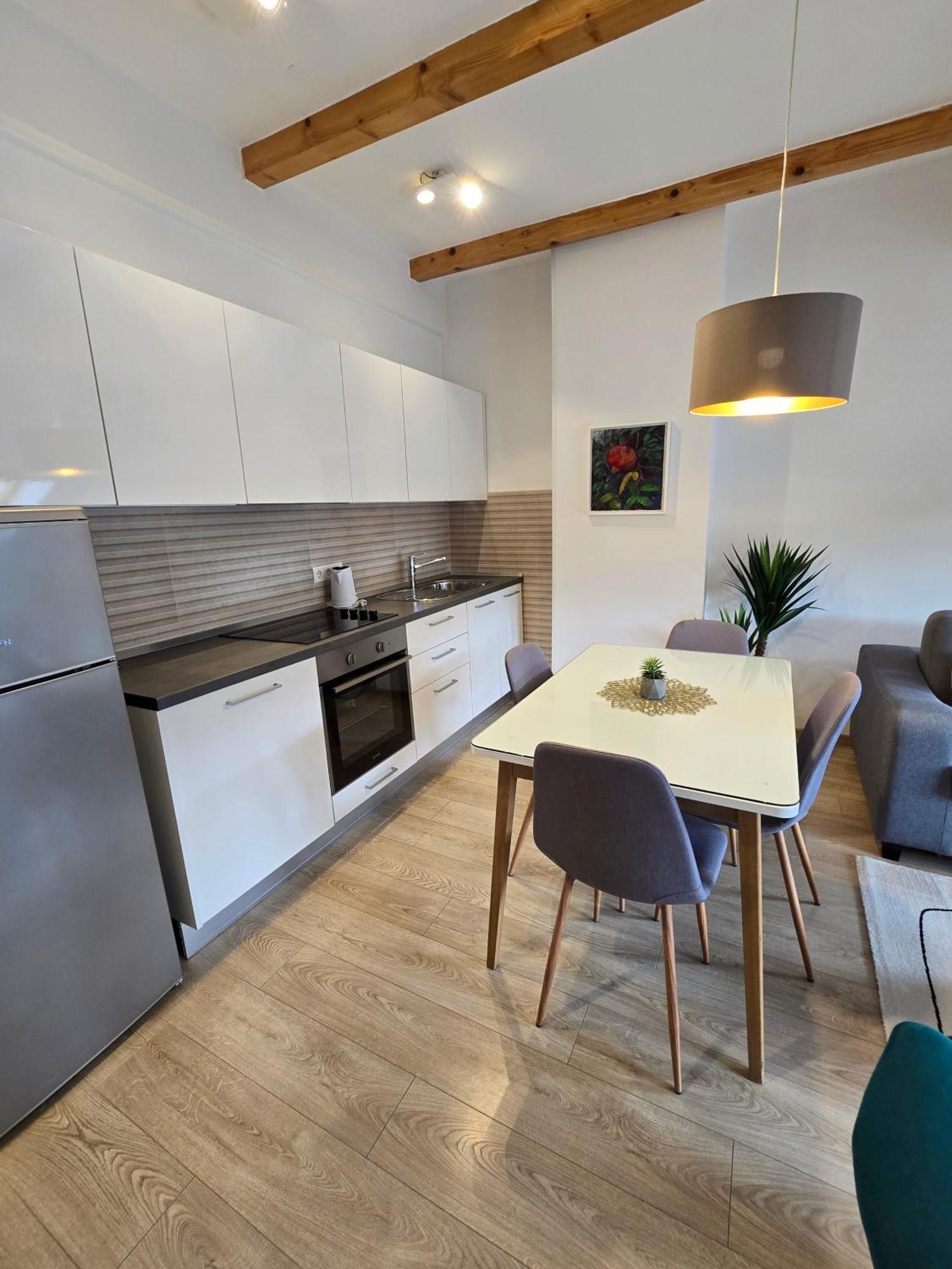 City Center Apartments Мостар Экстерьер фото