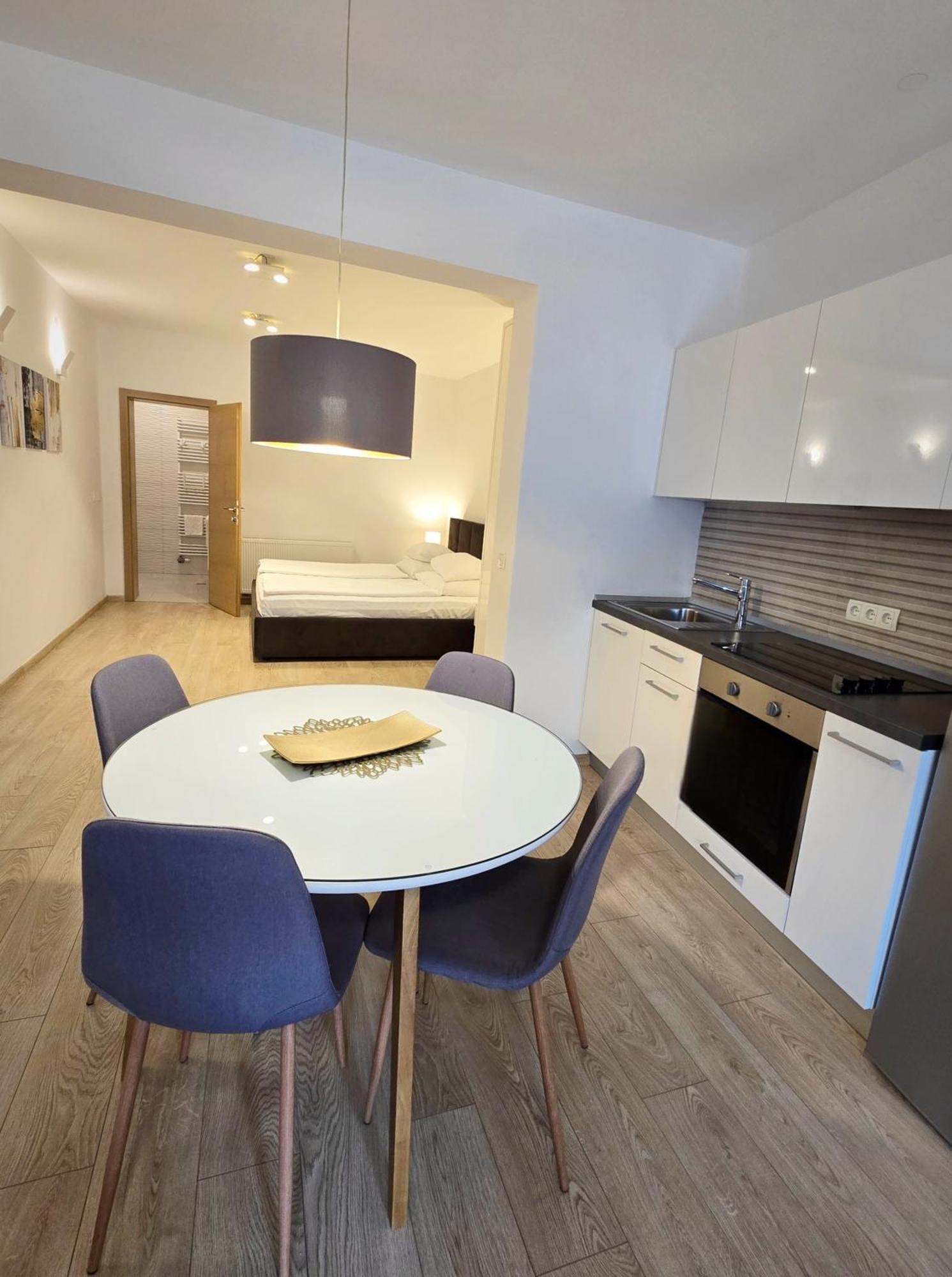 City Center Apartments Мостар Экстерьер фото